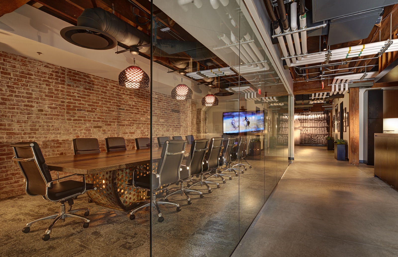 Class A tenant improvement lounge